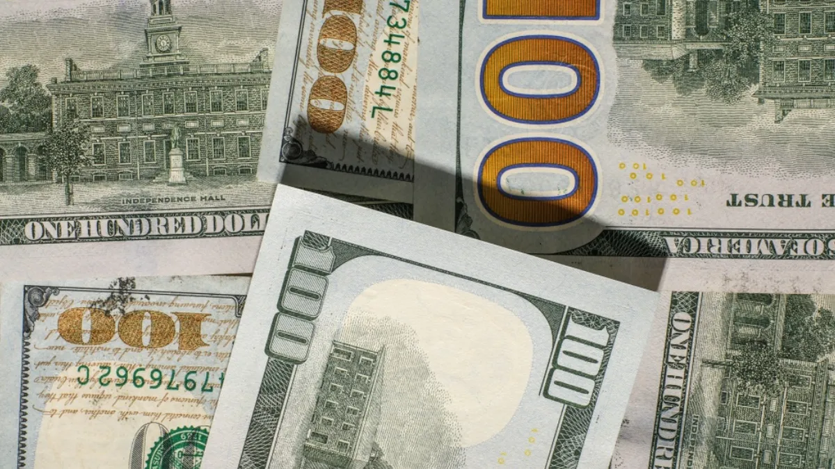 Stack of 100 dollar bills, from the Tubefilter article