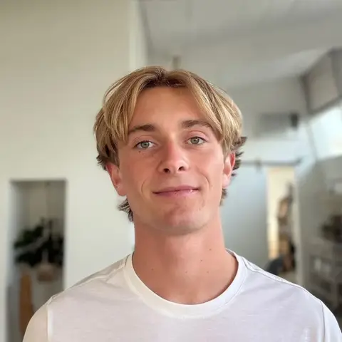 Source image for Teach everyday AI tips on TikTok and earn from brand deals: six figures a month